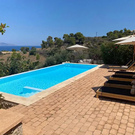 ヴィラ Big Blue *